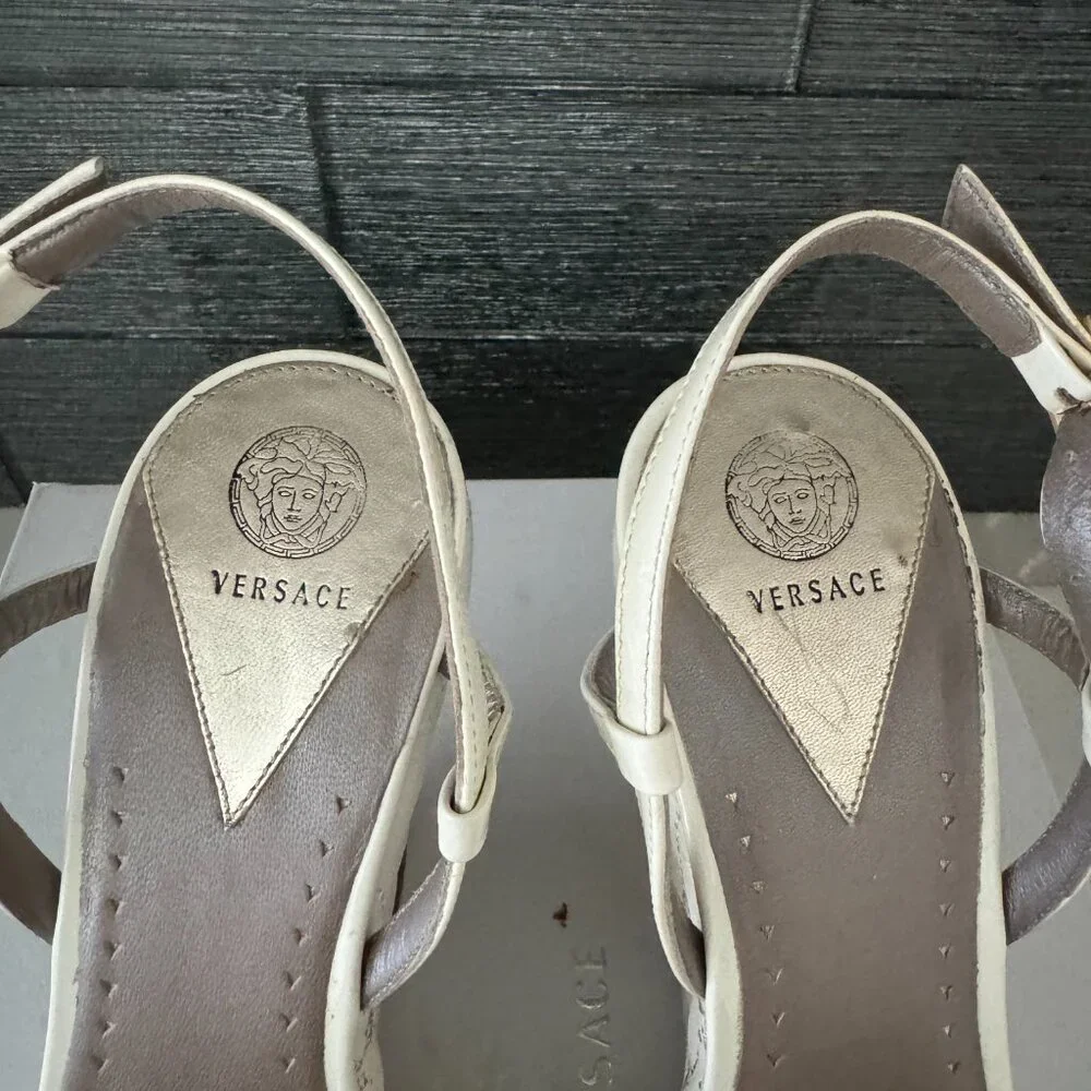 Versace White Patent Leather Quilted Wedge Platform Sandals Size 38.5 - Picture 5 of 14